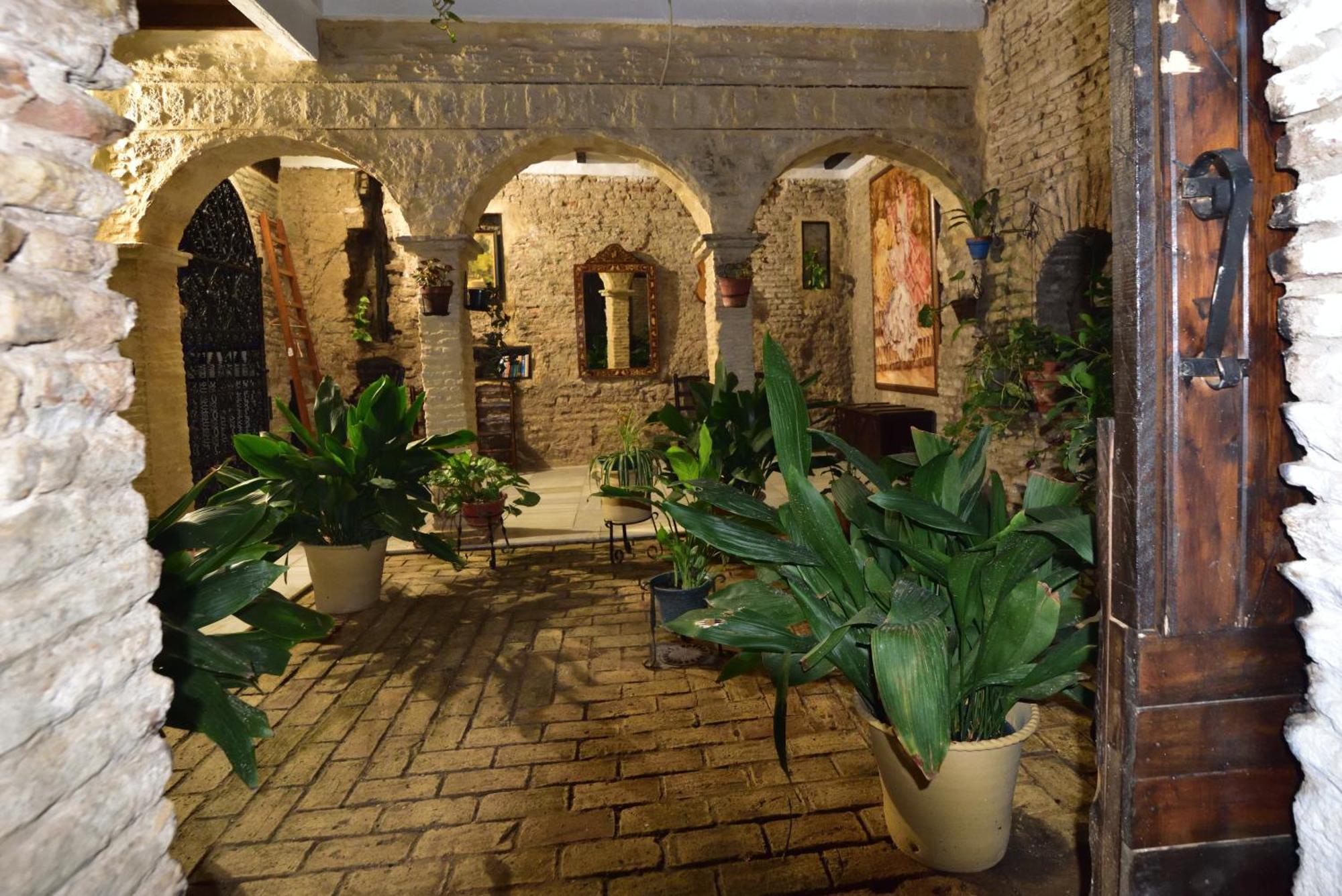 Suite Dona Ines Barrio Santacruz Sevilla Bagian luar foto
